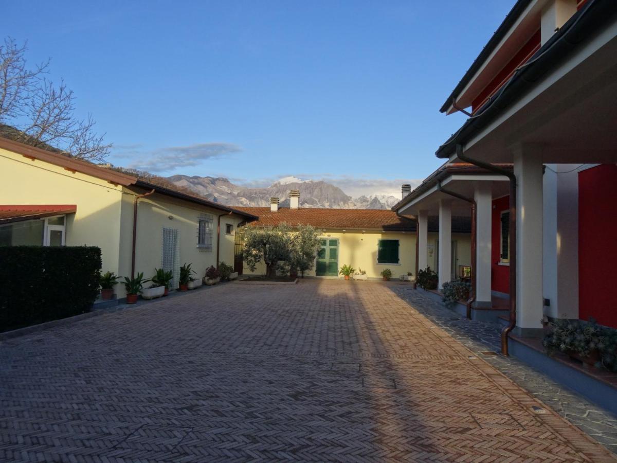 Merlo D'Oro Carrara Eksteriør billede